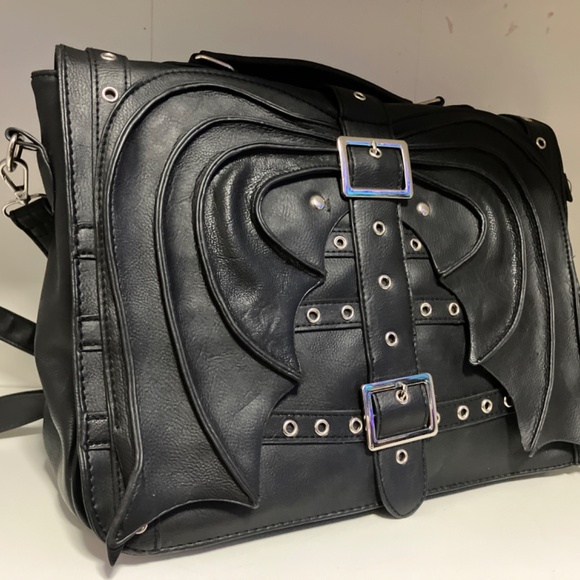 RESTYLE FOR REPAIR OR PARTS‼️MESSENGER SATCHEL GOTHIC SHOULDER BAG BAT WINGS - Picture 3 of 14